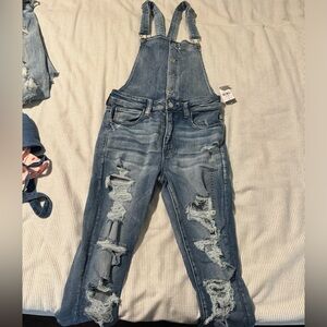 American eagle overalls. Size 6short.